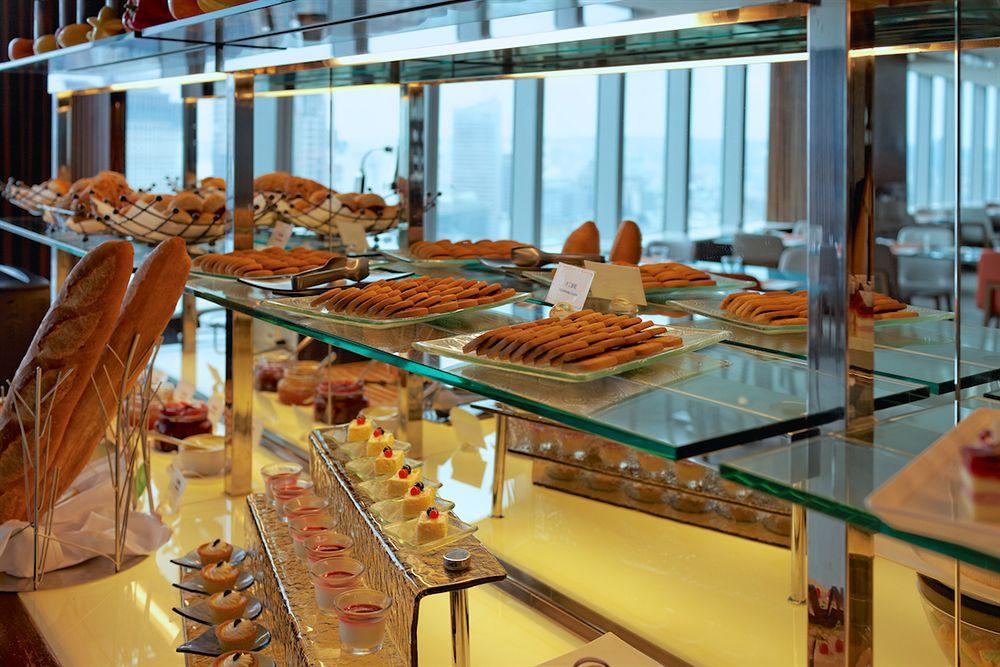 Hotel The Landis Tchaj-čung Exteriér fotografie A pastry display
